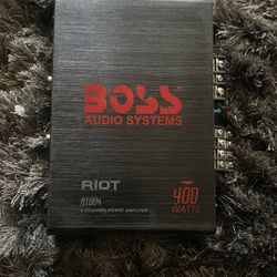 Boss Audio Amp 