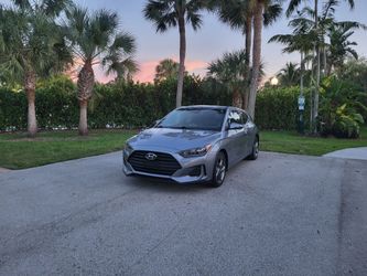 2019 Hyundai Veloster
