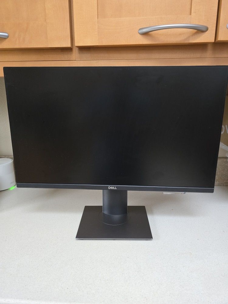 Dell 24" HD Monitor - P2419H