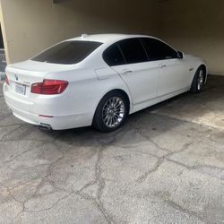 2011 550i BMW