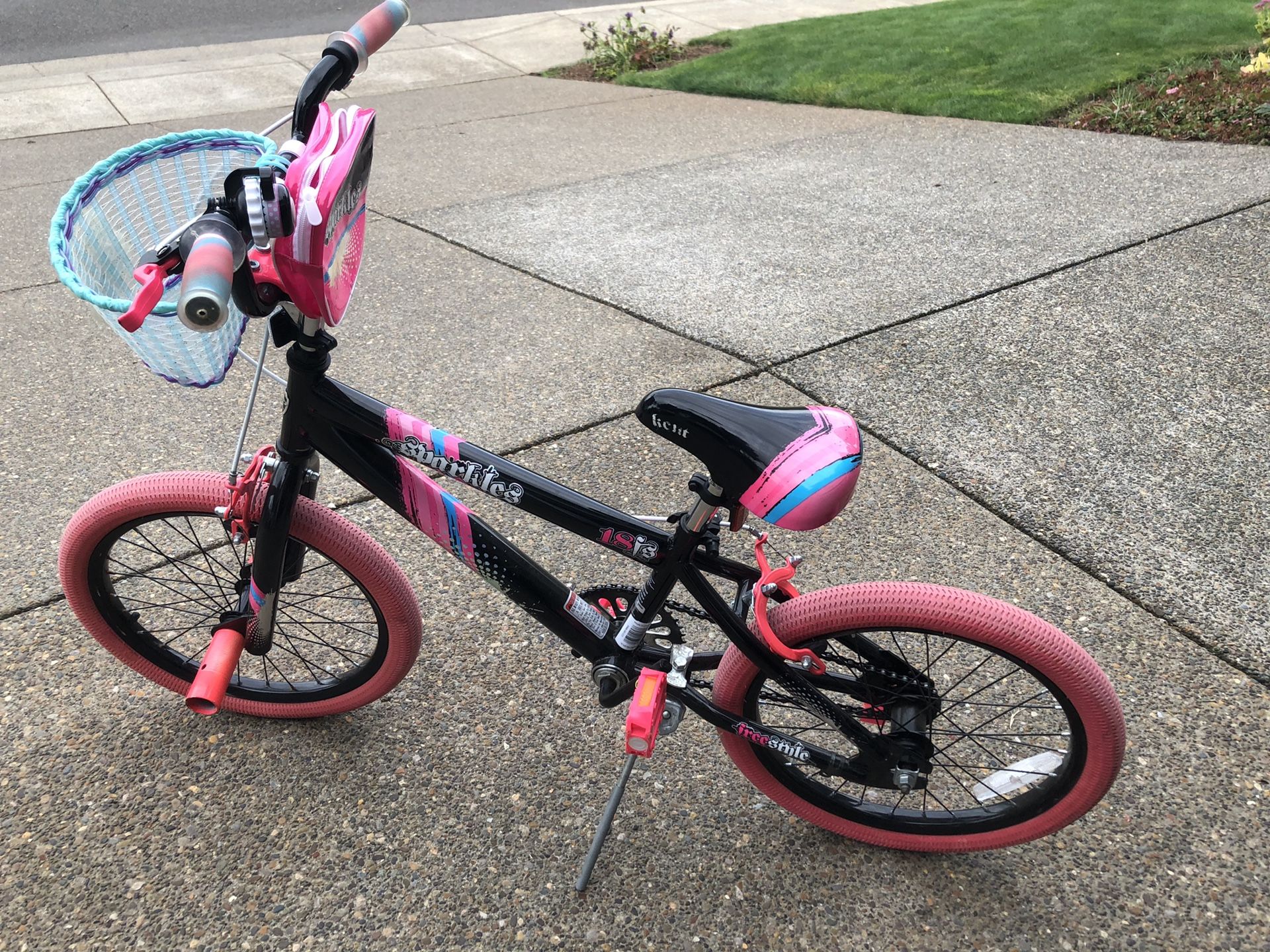 Girls bicycle bike 18”