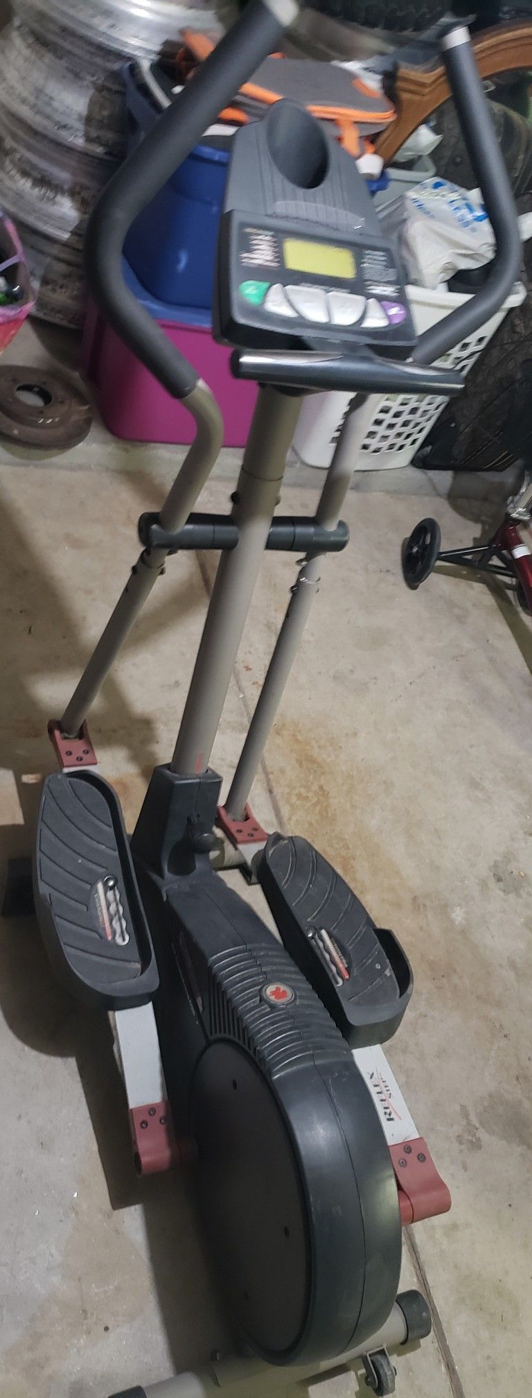 Proform 900 Cardio Crosstrainer Elliptical