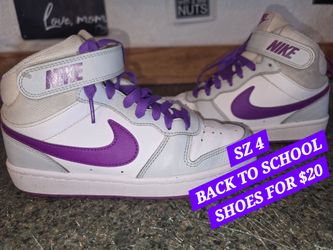 Nike High-Top Sneakers Size 4