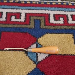 Fox Yarn Co. England Latch Hook Rug Tool