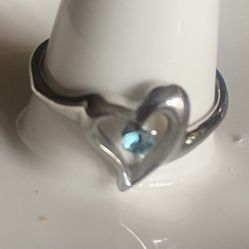 Vintage Uncas 14 Kt GE Heart Blue Stone Ring Size 8