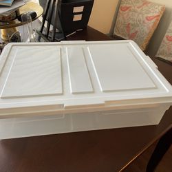 9.     23x16.5x5.5” Plastic Containers