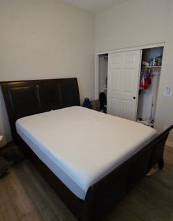 Queen size bedroom set dresser night stand box spring and mattress