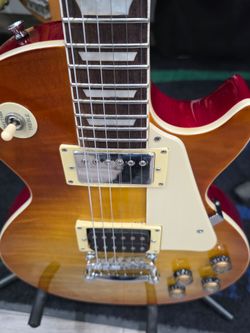 Les Paul  Electric Guitar Sunburst