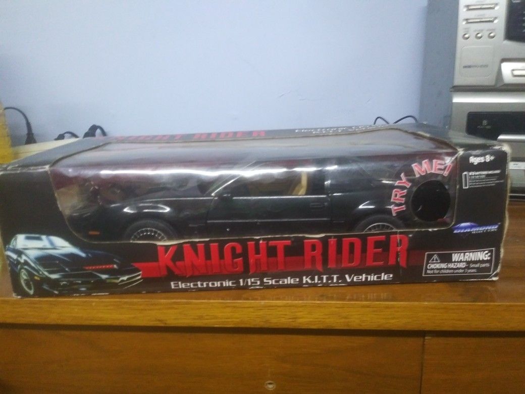 Knight rider electronic 1/15 scale K.I.T.T. Vehicle