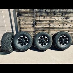 BFGoodrich KO2 35x12.50R17LT Tires + Rims – With Discount Tire Warranty