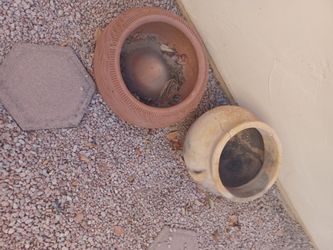 Free planters Terra cotta