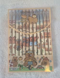 Capibara gel pens set.