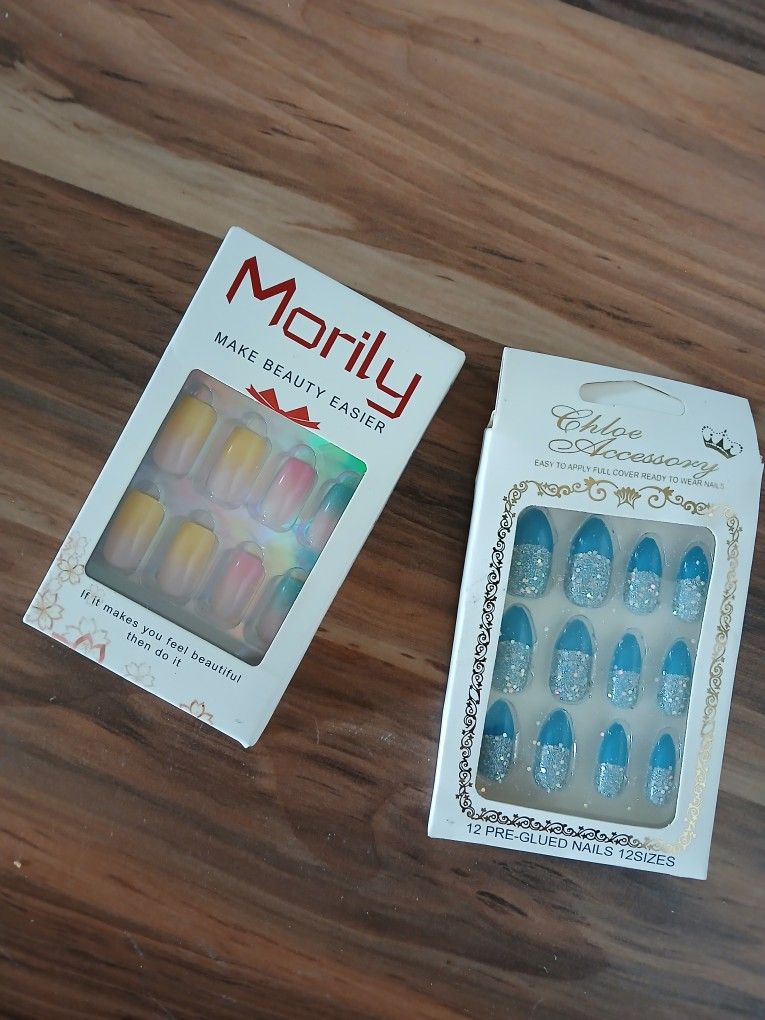 Nails 
