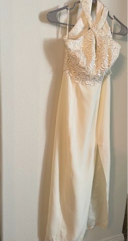 Elegant Ivory Formal Dress/special Ocassion Gown