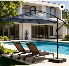 Cantilever Offset Patio Umbrella with Base