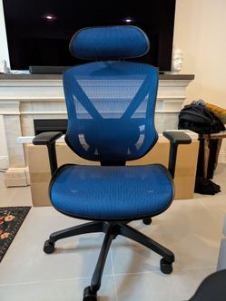 Staples Dexley computer/gaming chair