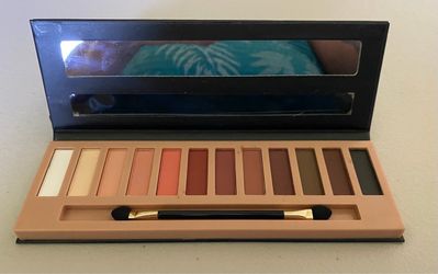 NAKEDS 12 COLOR EYE SHADOW PALETTE