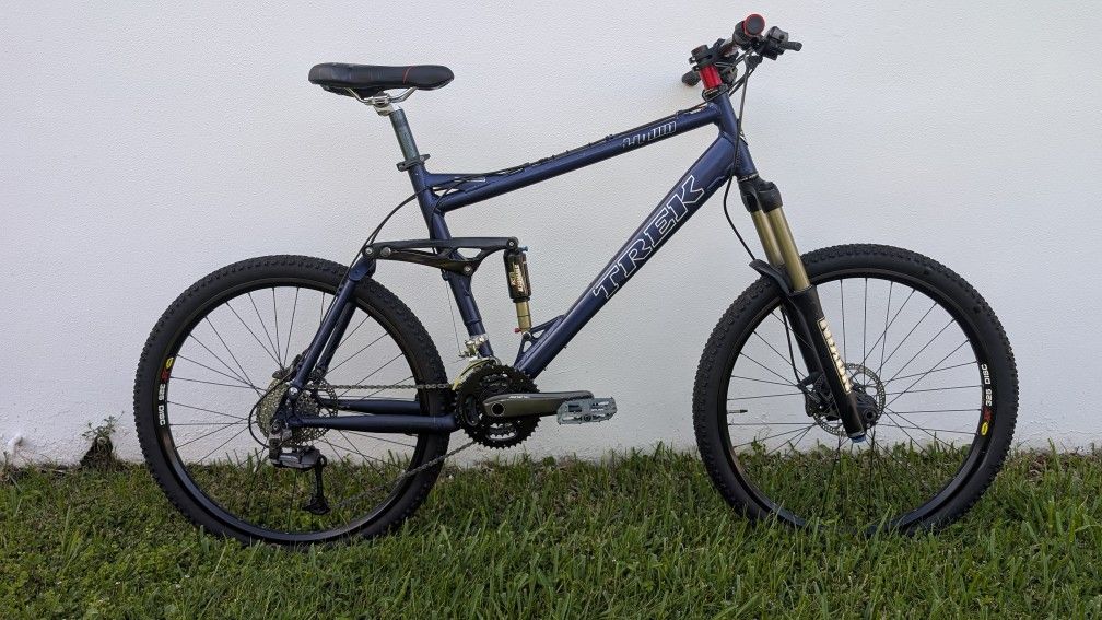 🚴🏾Trek Liquid 25 Large Frame 🔥