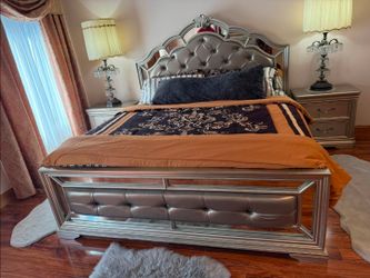Queen size bed set