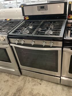 Whirlpool gas stove 30” inch wide