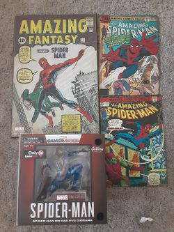 Spider-Man Bundle NM Plus Fugure 
