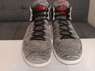 AIR JORDAN 32