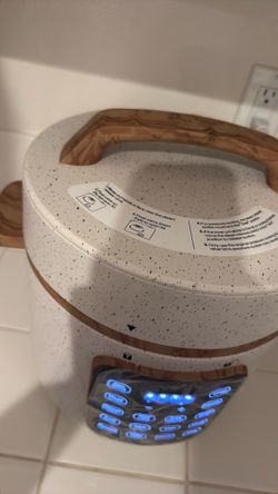 pressure cooker