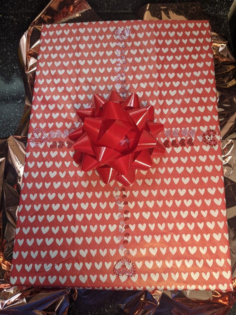 Valentine/ San Valentín / Galentine Day Gifts