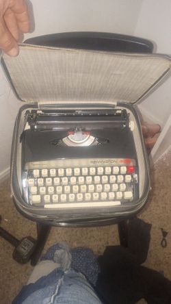 Vintage Remington 333 Portable Manual Typewriter manufactured by Brother for Sperry Rand during the 1960
