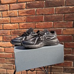 New Balance 1906 men's size 9.5