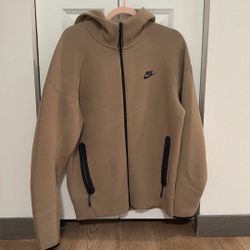 Nike Tech Hoodie 