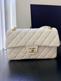 Chanel Classic Flap Bag White Lambskin