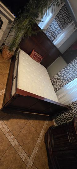 Queen Bed With wood frame and clean mattress I'm Moving Can't Take It