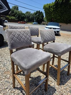 Barstools x4