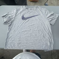 Blue check mark Nike dri-fit 