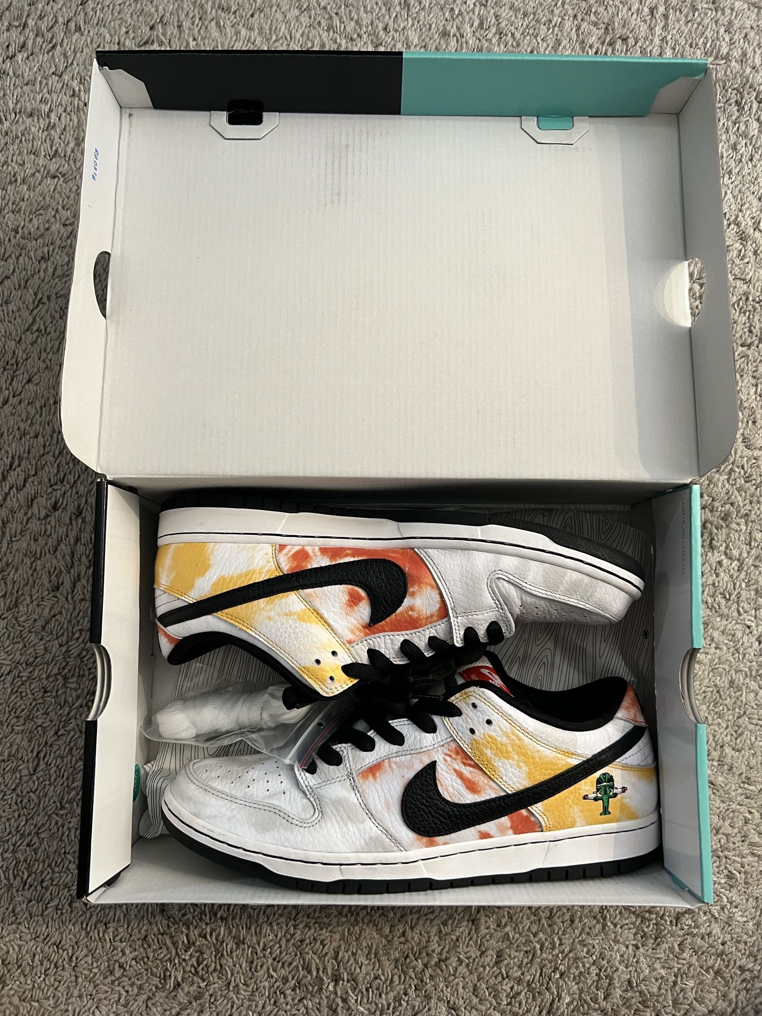 Dunk SB Raygun (sz 11)