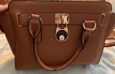 Hand bag