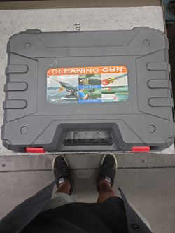 Portable pressure washer