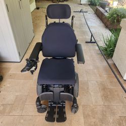 Quantum Q6 Edge 3 Stretto electric wheelchair with full power positioning
