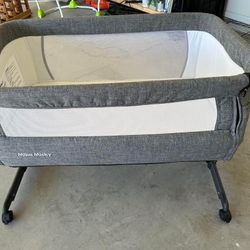 Bassinet 