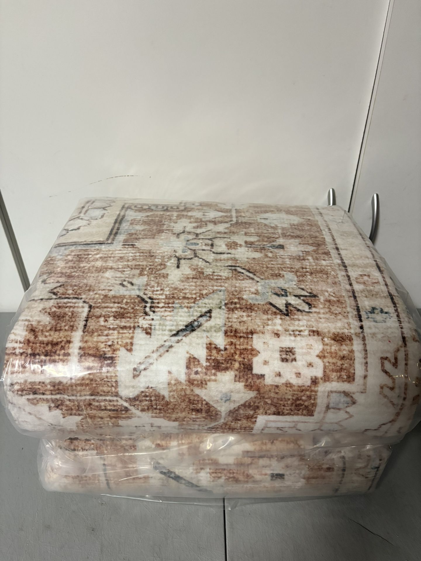 Brand New Area Rug 8x10