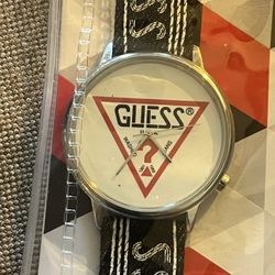 Never Been Warn Guess Watch
