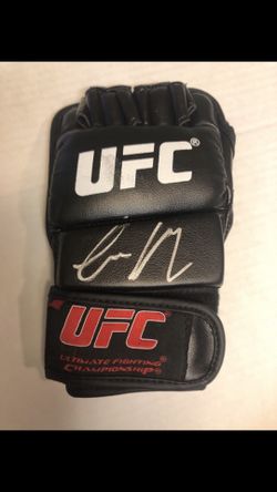Conor McGregor AUTOGRAPHED UFC Fighting Glove w/PSA