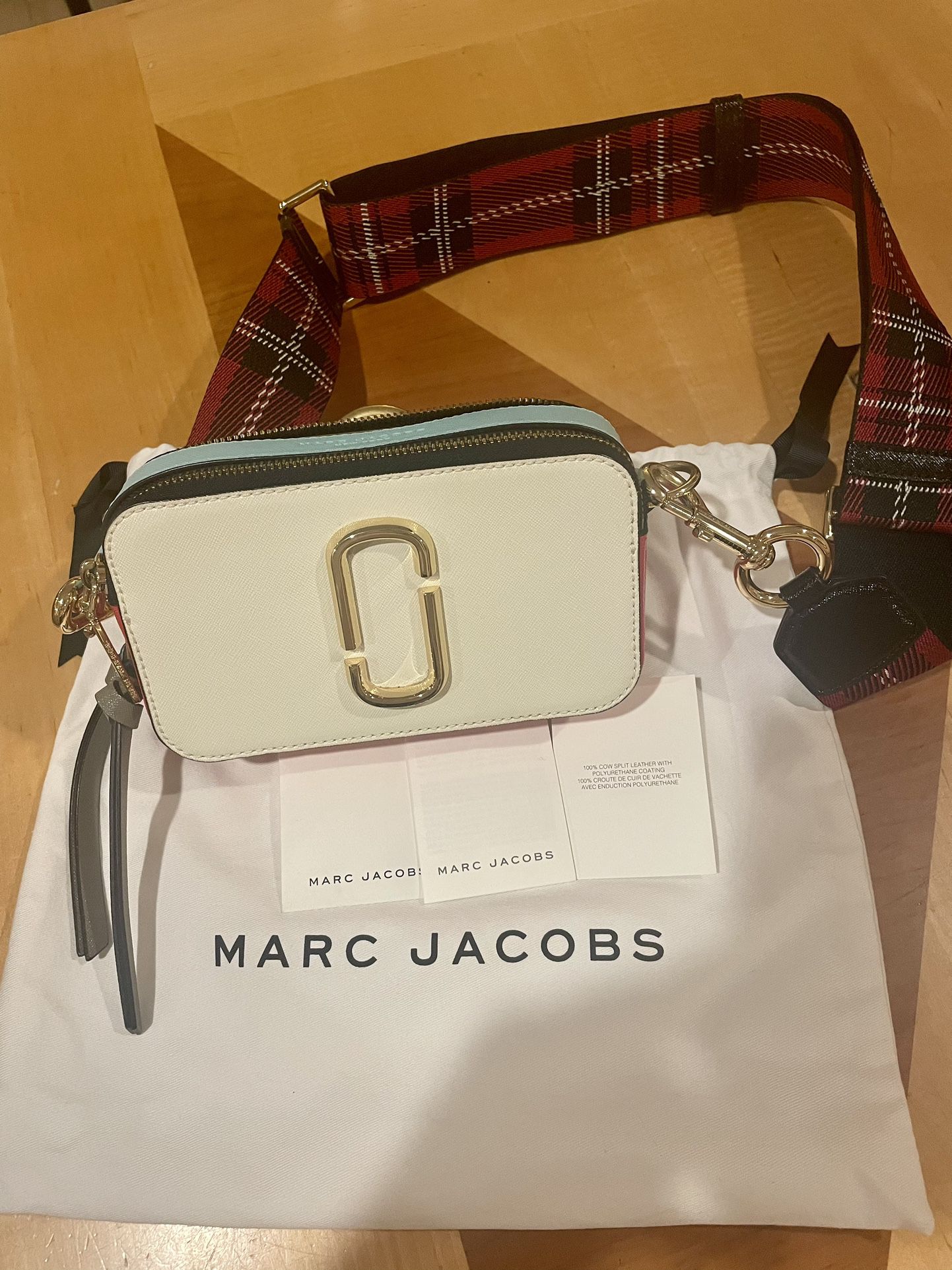 HOW TO STYLE THE MARC JACOBS SNAPSHOT BAG