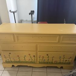 Kids Dresser 