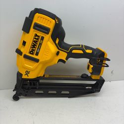Dewalt 20v Brushless Finish Nailer 209914/12