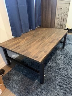 New Custom Industrial Coffee Table – Solid Wood & Steel Frame