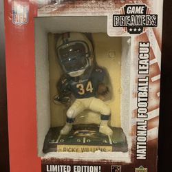 Game Breakers Upper Deck Ricky Williams #34 Miami Dolphins Figurine 98