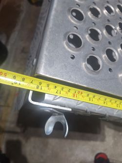 International baterry step ccover