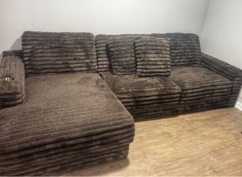 Large Sectional - Great Condition